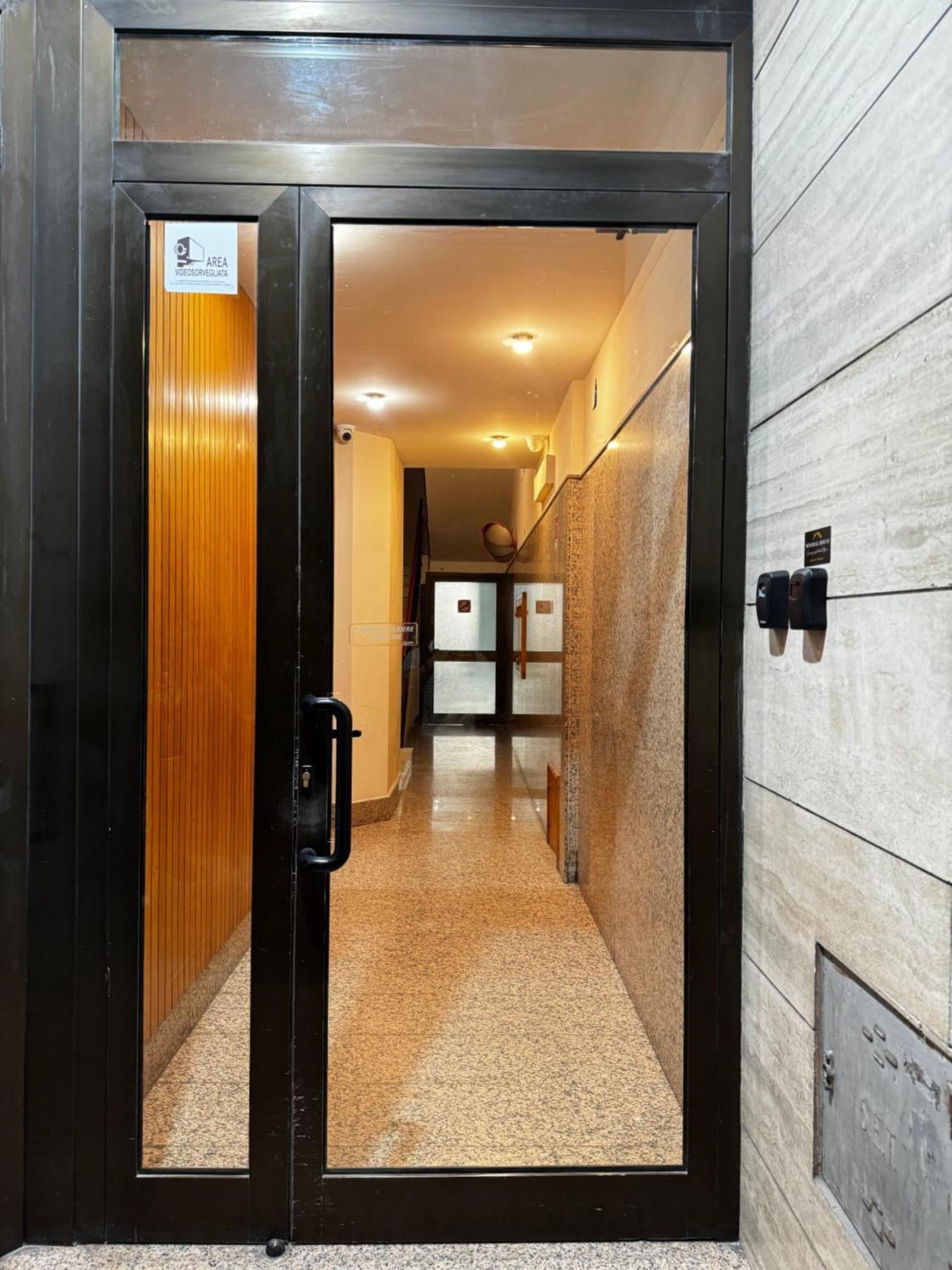 Luxury Apartment - Suite Cavour Бари Экстерьер фото